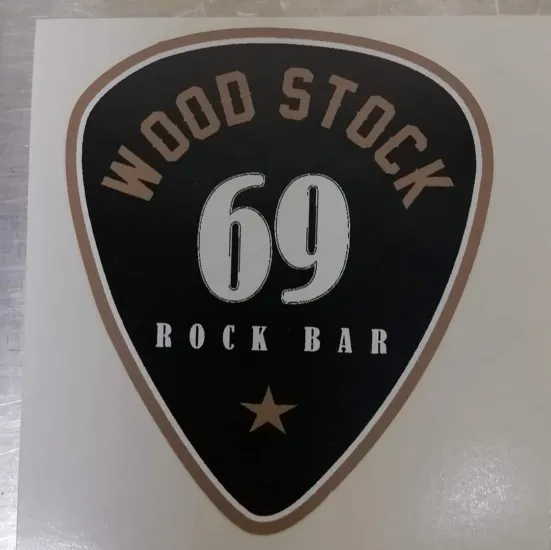 Woodstock69-Rock-Bar-Porto.jpg